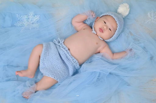 雄安新区摸孕妇肚子沾喜气